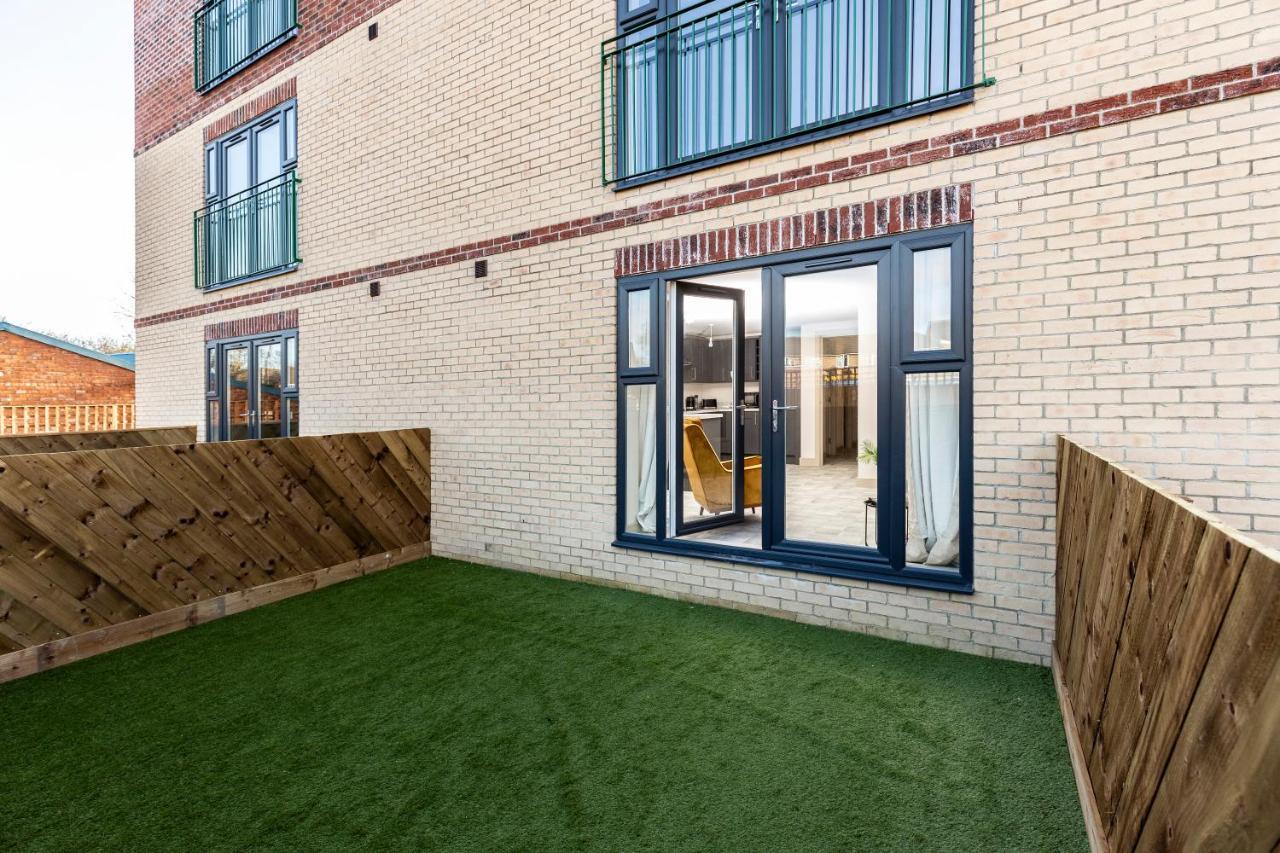 Avery House 2 - Two Bedroom With Outdoor Terrace By Bpne Darlington  Exterior foto